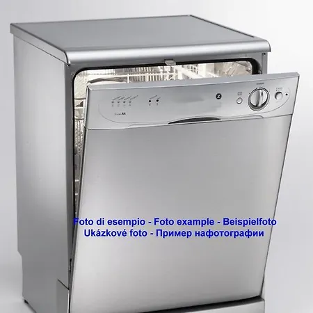 Lignano Riviera Spacious Apartament *